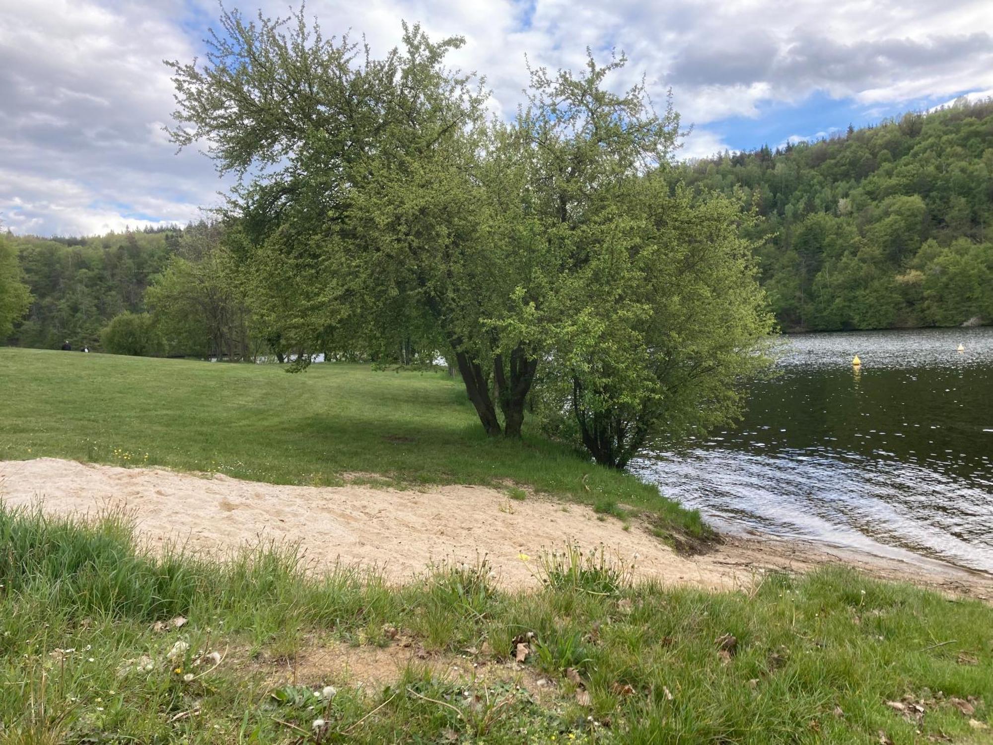 Penzion Cholin Novy Knin Exterior foto