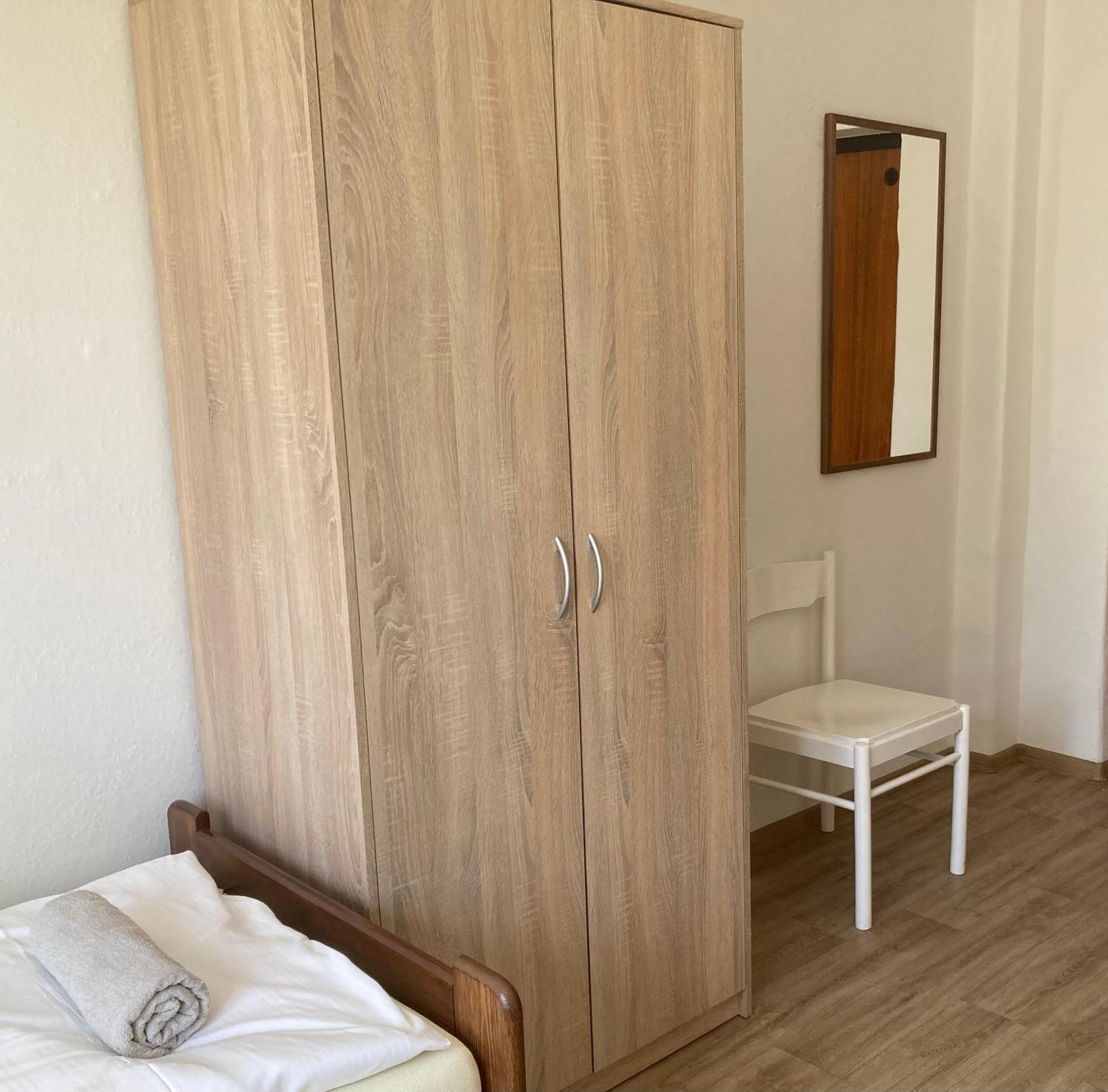 Penzion Cholin Novy Knin Exterior foto